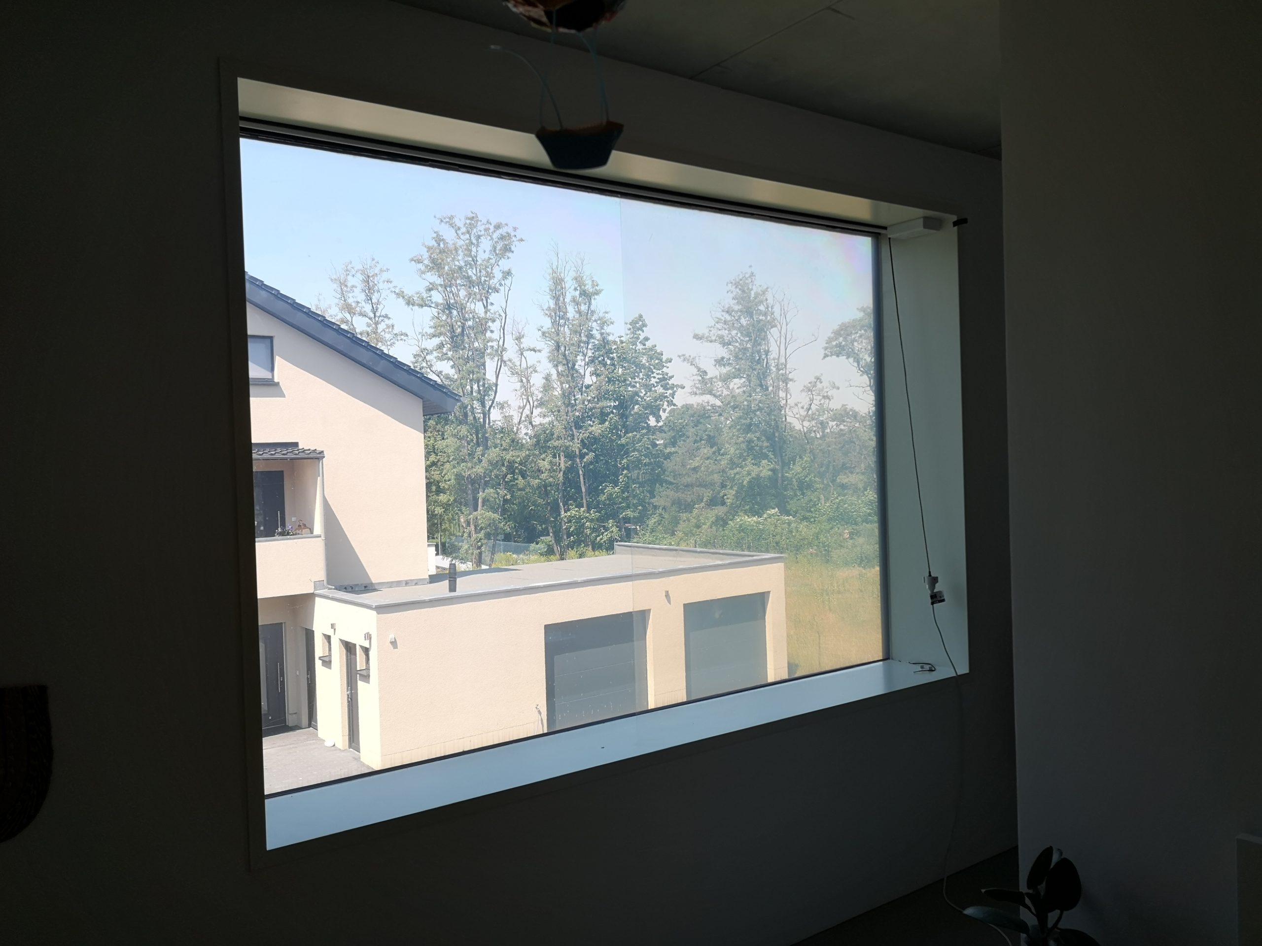 Schaltbare Fensterfolie für Glasscheiben